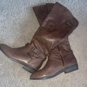 Material girl brown boots size 6 1/2